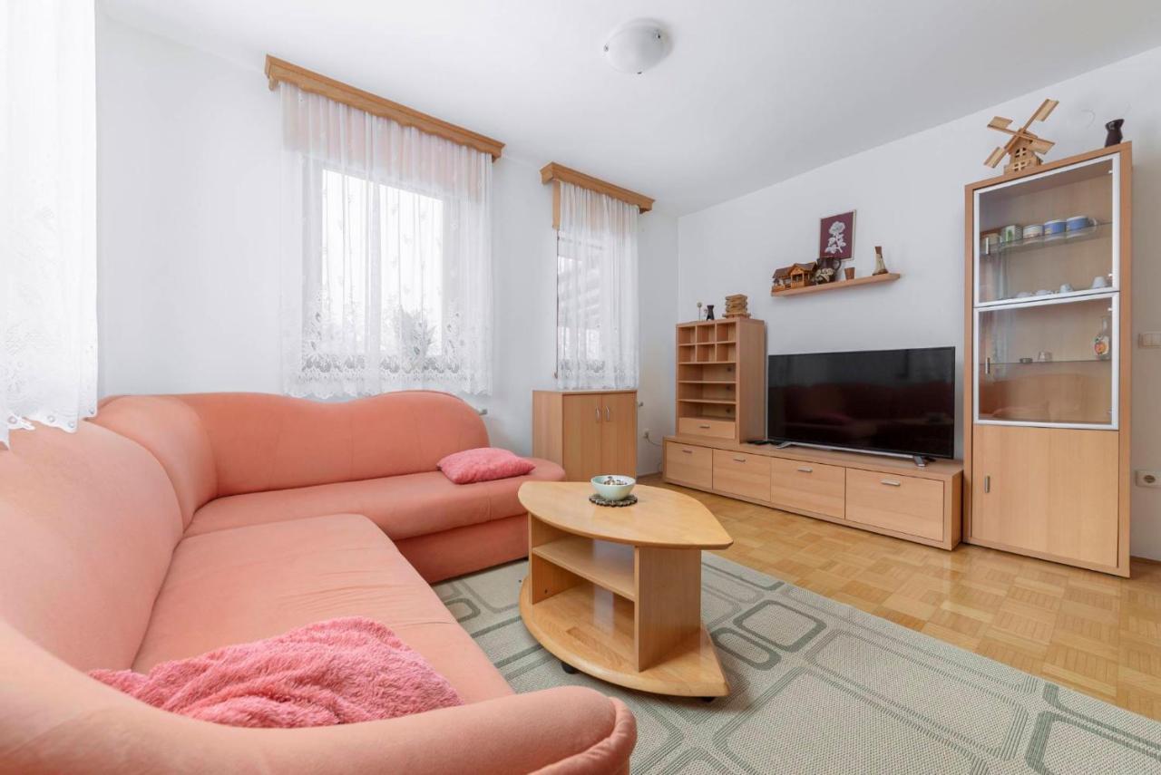 Apartma Ana Preserje  Εξωτερικό φωτογραφία